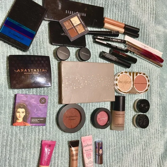 Huge high end lot of  brand name makeup beauty bundle - Picture 2 of 8